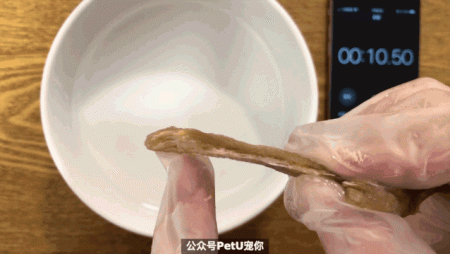 宠物主人应该如何辨别劣质冻干?