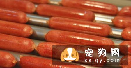 鸡骨头金毛能吃吗 金毛吃了鸡骨头的危害有哪些